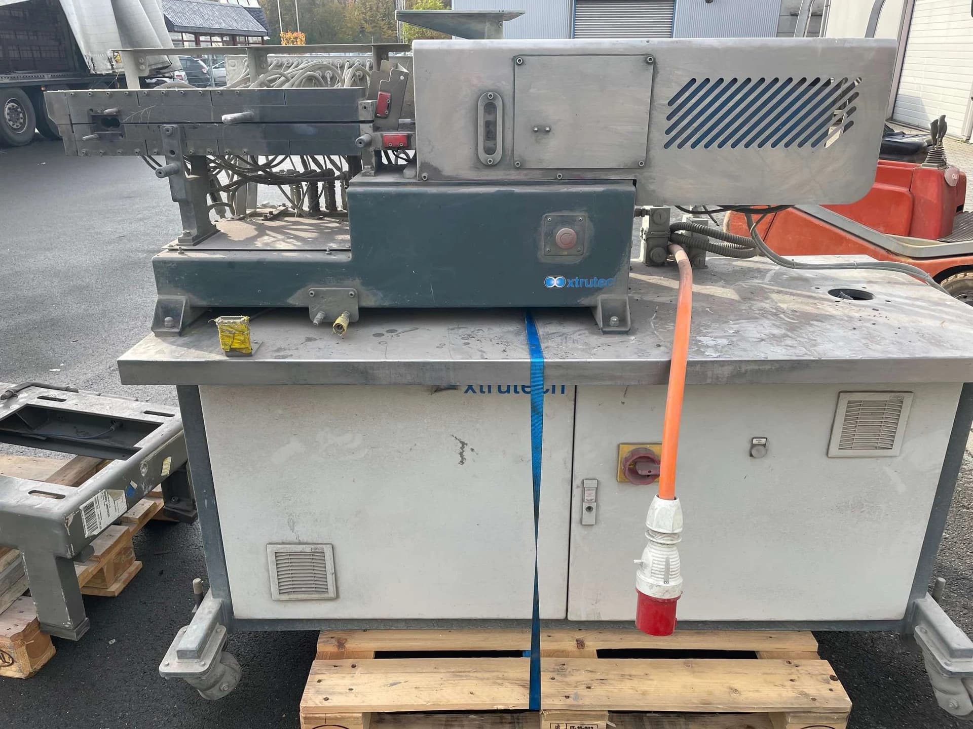 Xtrutech Extruder XTS 24 - Image 2