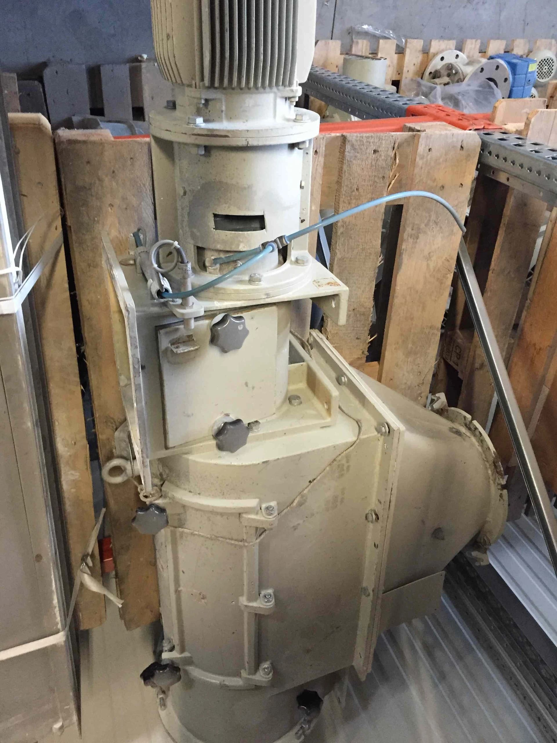 AZO E 650 Siebmaschine