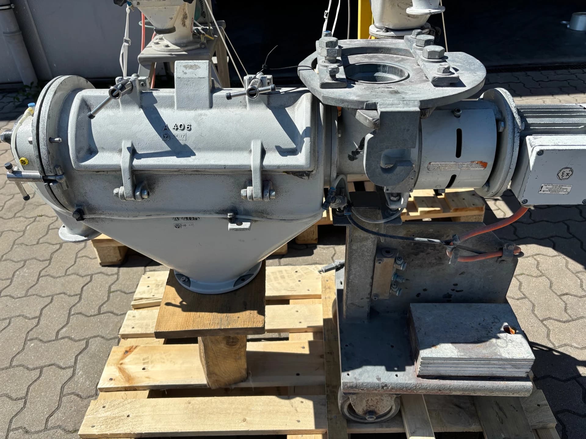 Azo E 360 Siebmaschine