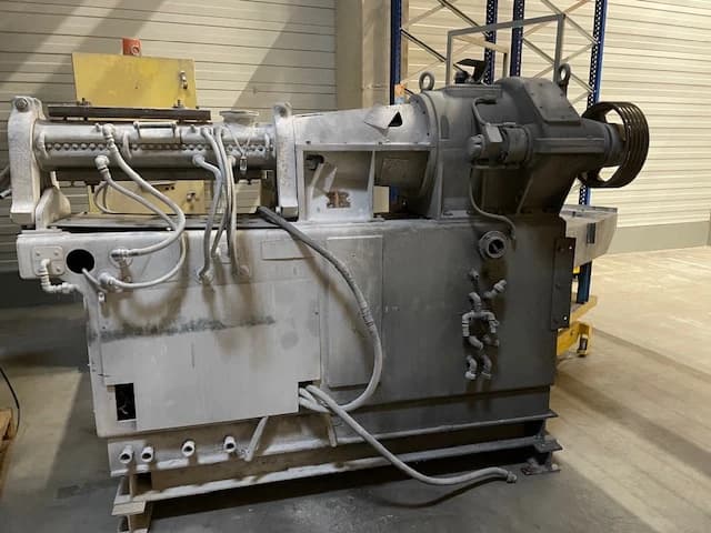 Buss PLK 100 Extruder